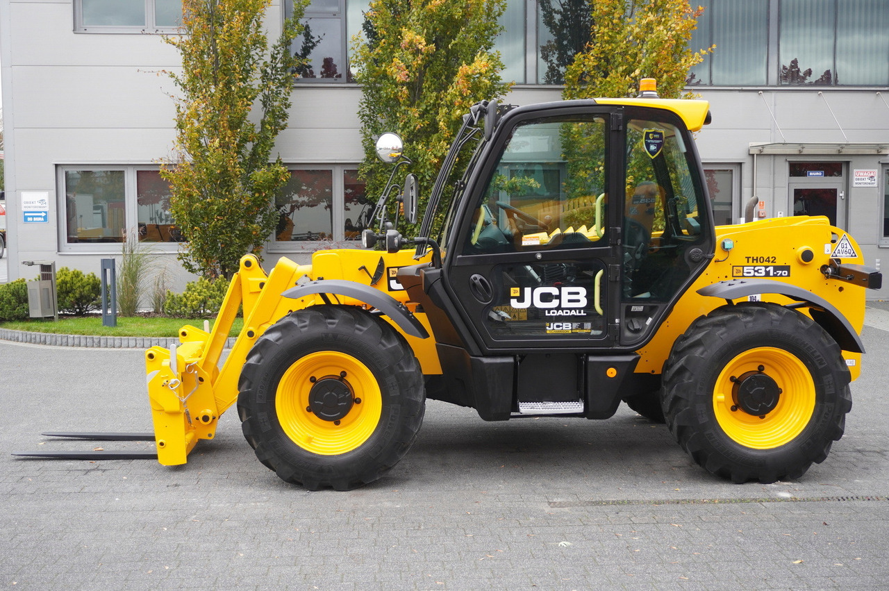 JCB 531-70 / 900 MTH telescopic charger! / 3.1 T / 7 M - Teleskooppikuormaaja: kuva JCB 531-70 / 900 MTH telescopic charger! / 3.1 T / 7 M - Teleskooppikuormaaja JCB 531-70 / 900 MTH telescopic charger! / 3.1 T / 7 M - Teleskooppikuormaaja: kuva JCB 531-70 / 900 MTH telescopic charger! / 3.1 T / 7 M - Teleskooppikuormaaja