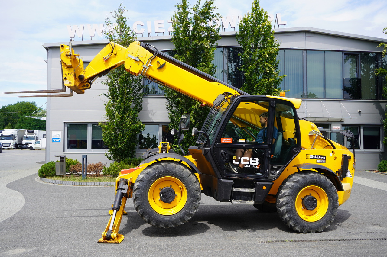 JCB 540-140 telescopic loader / 14 m range / 1800 MTH - Teleskooppikuormaaja: kuva JCB 540-140 telescopic loader / 14 m range / 1800 MTH - Teleskooppikuormaaja JCB 540-140 telescopic loader / 14 m range / 1800 MTH - Teleskooppikuormaaja: kuva JCB 540-140 telescopic loader / 14 m range / 1800 MTH - Teleskooppikuormaaja