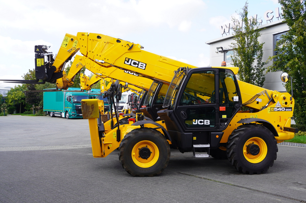 JCB 540-140 telescopic loader / 14 m range / 1800 MTH / Several units - Teleskooppikuormaaja: kuva JCB 540-140 telescopic loader / 14 m range / 1800 MTH / Several units - Teleskooppikuormaaja JCB 540-140 telescopic loader / 14 m range / 1800 MTH / Several units - Teleskooppikuormaaja: kuva JCB 540-140 telescopic loader / 14 m range / 1800 MTH / Several units - Teleskooppikuormaaja