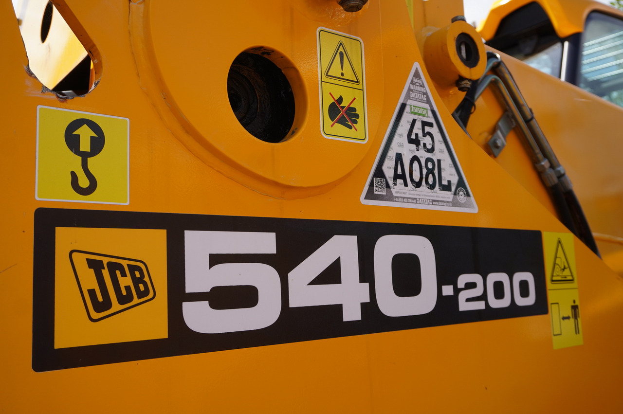 JCB 540-200 Telescopic Loader / 20 m reach / joystick / 2 units - Teleskooppikuormaaja: kuva JCB 540-200 Telescopic Loader / 20 m reach / joystick / 2 units - Teleskooppikuormaaja JCB 540-200 Telescopic Loader / 20 m reach / joystick / 2 units - Teleskooppikuormaaja: kuva JCB 540-200 Telescopic Loader / 20 m reach / joystick / 2 units - Teleskooppikuormaaja