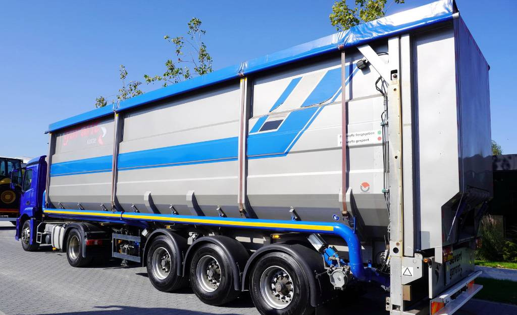 Kotte Duo-Liner GKS 52 - 25 - Moving floor puoliperävaunu: kuva Kotte Duo-Liner GKS 52 - 25 - Moving floor puoliperävaunu Kotte Duo-Liner GKS 52 - 25 - Moving floor puoliperävaunu: kuva Kotte Duo-Liner GKS 52 - 25 - Moving floor puoliperävaunu