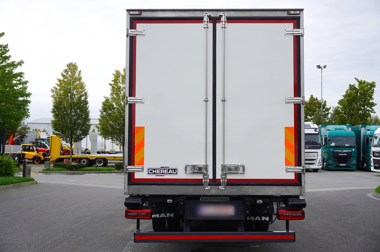 MAN TGL 12.190 / CHEREAU Refrigerator 18 PAL multitemperature / Thermoking T-1200R / 100,000 km - Refrigeraattori kuorma-auto: kuva MAN TGL 12.190 / CHEREAU Refrigerator 18 PAL multitemperature / Thermoking T-1200R / 100,000 km - Refrigeraattori kuorma-auto MAN TGL 12.190 / CHEREAU Refrigerator 18 PAL multitemperature / Thermoking T-1200R / 100,000 km - Refrigeraattori kuorma-auto: kuva MAN TGL 12.190 / CHEREAU Refrigerator 18 PAL multitemperature / Thermoking T-1200R / 100,000 km - Refrigeraattori kuorma-auto