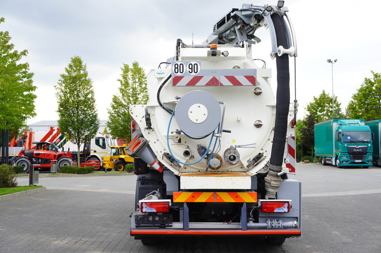 MAN TGM 26.340 E6 / RIVARD sewage cleaner 11.8 m3 / 170 tho. km / steered axle - Puhtaanpitoauto: kuva MAN TGM 26.340 E6 / RIVARD sewage cleaner 11.8 m3 / 170 tho. km / steered axle - Puhtaanpitoauto MAN TGM 26.340 E6 / RIVARD sewage cleaner 11.8 m3 / 170 tho. km / steered axle - Puhtaanpitoauto: kuva MAN TGM 26.340 E6 / RIVARD sewage cleaner 11.8 m3 / 170 tho. km / steered axle - Puhtaanpitoauto