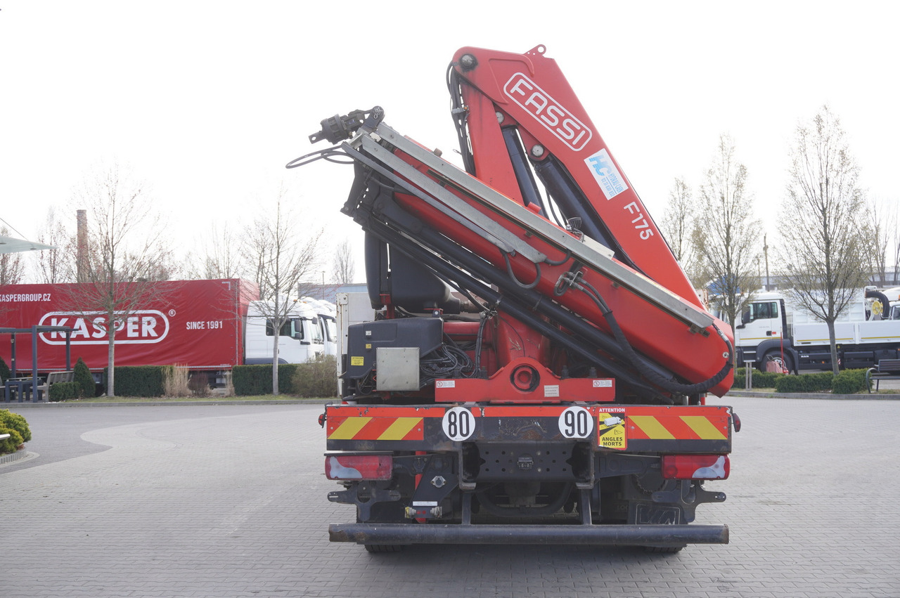 MAN TGS 26.360 Flatbed / Fassi F175 7.7 T / steered 3rd axle - Lava-kuorma-auto, Nosturiauto: kuva MAN TGS 26.360 Flatbed / Fassi F175 7.7 T / steered 3rd axle - Lava-kuorma-auto, Nosturiauto MAN TGS 26.360 Flatbed / Fassi F175 7.7 T / steered 3rd axle - Lava-kuorma-auto, Nosturiauto: kuva MAN TGS 26.360 Flatbed / Fassi F175 7.7 T / steered 3rd axle - Lava-kuorma-auto, Nosturiauto