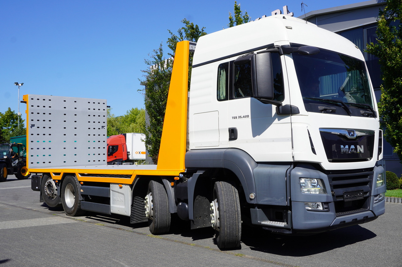 MAN TGS 35.420 8×2 / New tow truck / 3 steered axles / 20 T cap. / Sleeper cab - Kuljetin kuorma-auto: kuva MAN TGS 35.420 8×2 / New tow truck / 3 steered axles / 20 T cap. / Sleeper cab - Kuljetin kuorma-auto MAN TGS 35.420 8×2 / New tow truck / 3 steered axles / 20 T cap. / Sleeper cab - Kuljetin kuorma-auto: kuva MAN TGS 35.420 8×2 / New tow truck / 3 steered axles / 20 T cap. / Sleeper cab - Kuljetin kuorma-auto