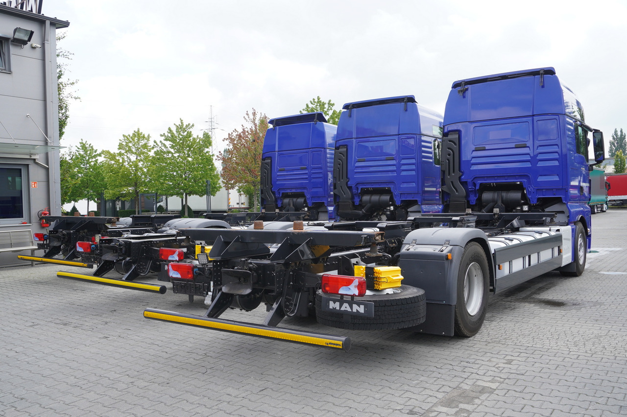 MAN TGX 18.430 / BDF / sleeping cab / 2021 / 4 units - Konttialus/ Vaihtokuormatilat kuorma-auto: kuva MAN TGX 18.430 / BDF / sleeping cab / 2021 / 4 units - Konttialus/ Vaihtokuormatilat kuorma-auto MAN TGX 18.430 / BDF / sleeping cab / 2021 / 4 units - Konttialus/ Vaihtokuormatilat kuorma-auto: kuva MAN TGX 18.430 / BDF / sleeping cab / 2021 / 4 units - Konttialus/ Vaihtokuormatilat kuorma-auto