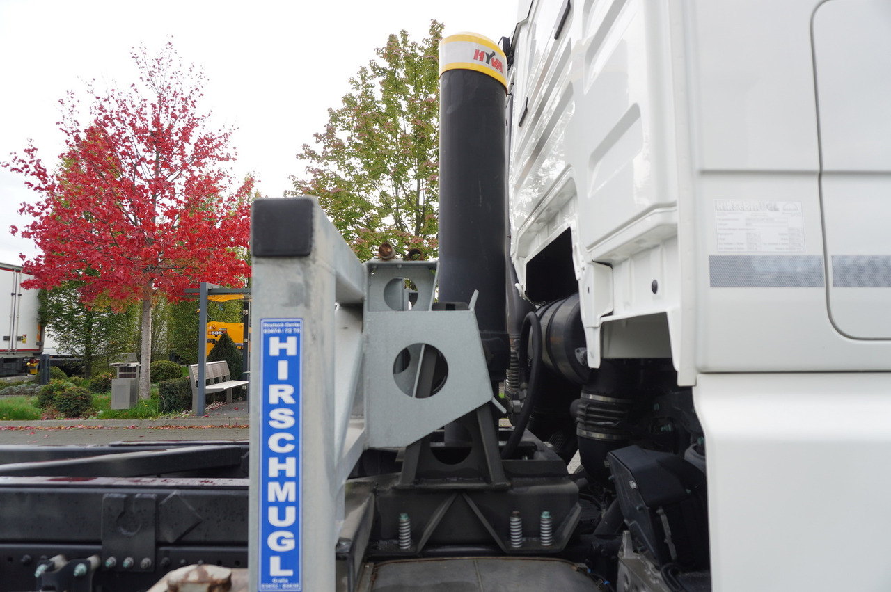 MAN TGX 26.470 6x2 COINTAINERKIPPER HYVA HIRMSCHLING / 200 tho. km! - Kippiauto kuorma-auto: kuva MAN TGX 26.470 6x2 COINTAINERKIPPER HYVA HIRMSCHLING / 200 tho. km! - Kippiauto kuorma-auto MAN TGX 26.470 6x2 COINTAINERKIPPER HYVA HIRMSCHLING / 200 tho. km! - Kippiauto kuorma-auto: kuva MAN TGX 26.470 6x2 COINTAINERKIPPER HYVA HIRMSCHLING / 200 tho. km! - Kippiauto kuorma-auto