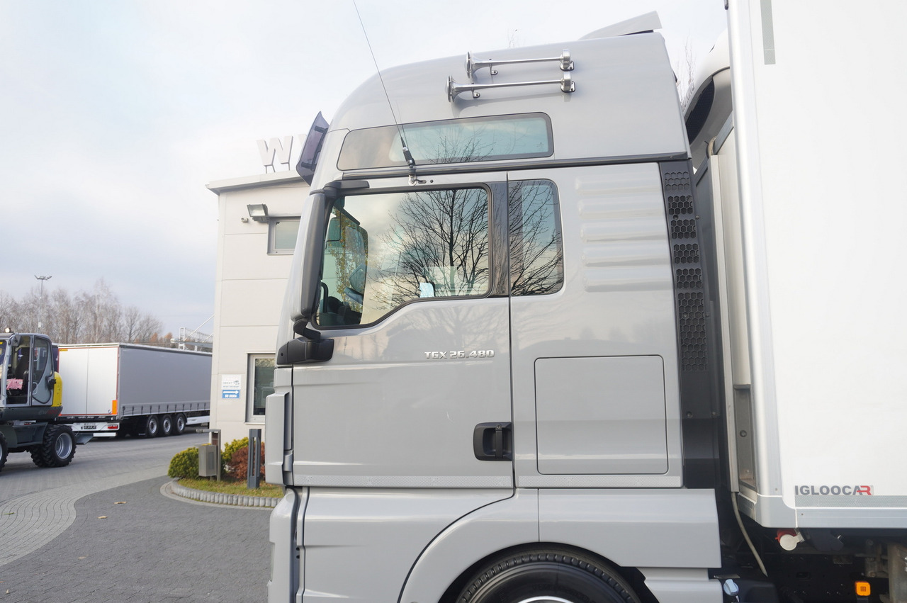 MAN TGX 26.480 / 6x2 / Igloocar refrigerator 18 pallets / Thermoking - Refrigeraattori kuorma-auto: kuva MAN TGX 26.480 / 6x2 / Igloocar refrigerator 18 pallets / Thermoking - Refrigeraattori kuorma-auto MAN TGX 26.480 / 6x2 / Igloocar refrigerator 18 pallets / Thermoking - Refrigeraattori kuorma-auto: kuva MAN TGX 26.480 / 6x2 / Igloocar refrigerator 18 pallets / Thermoking - Refrigeraattori kuorma-auto