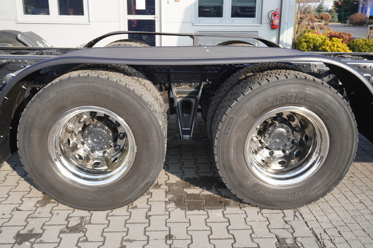 Leasing MAN TGX 35.580 E6 8x4/4 - 8.8m chassis frame MAN TGX 35.580 E6 8x4/4 - 8.8m chassis frame: kuva Leasing MAN TGX 35.580 E6 8x4/4 - 8.8m chassis frame MAN TGX 35.580 E6 8x4/4 - 8.8m chassis frame Leasing MAN TGX 35.580 E6 8x4/4 - 8.8m chassis frame MAN TGX 35.580 E6 8x4/4 - 8.8m chassis frame: kuva Leasing MAN TGX 35.580 E6 8x4/4 - 8.8m chassis frame MAN TGX 35.580 E6 8x4/4 - 8.8m chassis frame