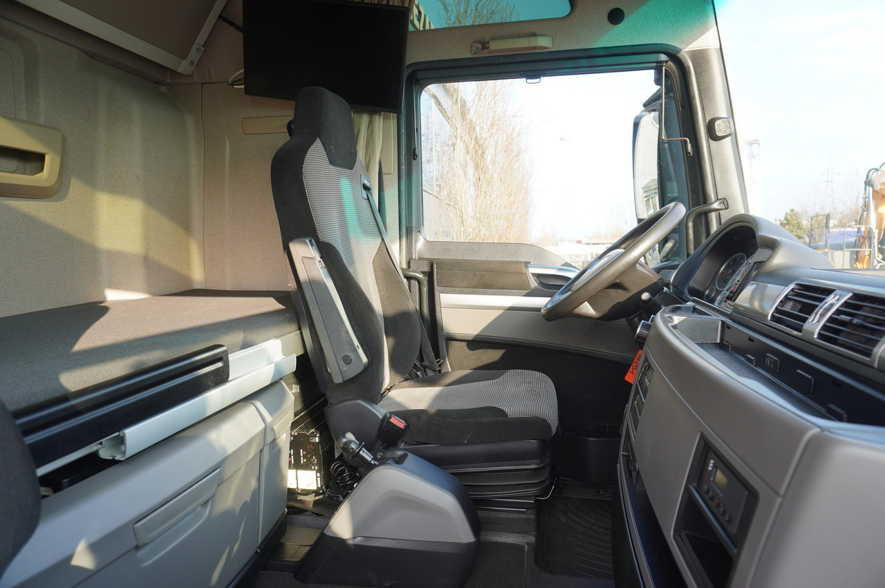 Leasing MAN TGX 35.580 E6 8x4/4 - 8.8m chassis frame MAN TGX 35.580 E6 8x4/4 - 8.8m chassis frame: kuva Leasing MAN TGX 35.580 E6 8x4/4 - 8.8m chassis frame MAN TGX 35.580 E6 8x4/4 - 8.8m chassis frame Leasing MAN TGX 35.580 E6 8x4/4 - 8.8m chassis frame MAN TGX 35.580 E6 8x4/4 - 8.8m chassis frame: kuva Leasing MAN TGX 35.580 E6 8x4/4 - 8.8m chassis frame MAN TGX 35.580 E6 8x4/4 - 8.8m chassis frame