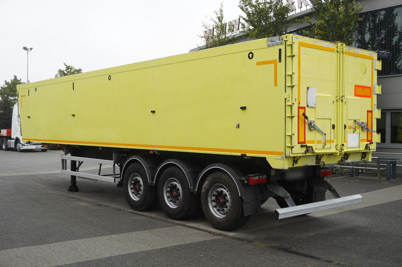 MEGA tipper semi-trailer 46 m3 / 2 units - Kippiauto puoliperävaunu: kuva MEGA tipper semi-trailer 46 m3 / 2 units - Kippiauto puoliperävaunu MEGA tipper semi-trailer 46 m3 / 2 units - Kippiauto puoliperävaunu: kuva MEGA tipper semi-trailer 46 m3 / 2 units - Kippiauto puoliperävaunu