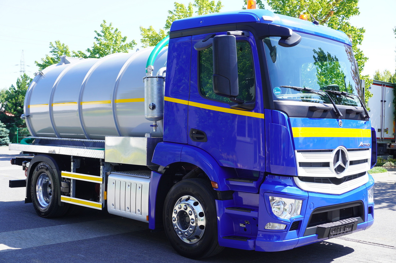 MERCEDES-BENZ Actros 18.35 LS / Body NEW septic tank (08/2025) 11000 l / 280000 kilometers! - Lietevaunu: kuva MERCEDES-BENZ Actros 18.35 LS / Body NEW septic tank (08/2025) 11000 l / 280000 kilometers! - Lietevaunu MERCEDES-BENZ Actros 18.35 LS / Body NEW septic tank (08/2025) 11000 l / 280000 kilometers! - Lietevaunu: kuva MERCEDES-BENZ Actros 18.35 LS / Body NEW septic tank (08/2025) 11000 l / 280000 kilometers! - Lietevaunu