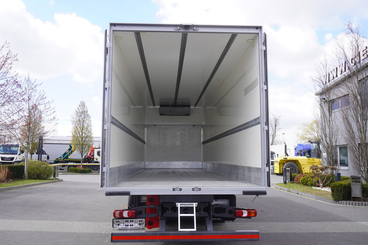 MERCEDES-BENZ Actros 1824 / Refrigerator / Carrier Supra 1250 / Sleeping cabin - Refrigeraattori kuorma-auto: kuva MERCEDES-BENZ Actros 1824 / Refrigerator / Carrier Supra 1250 / Sleeping cabin - Refrigeraattori kuorma-auto MERCEDES-BENZ Actros 1824 / Refrigerator / Carrier Supra 1250 / Sleeping cabin - Refrigeraattori kuorma-auto: kuva MERCEDES-BENZ Actros 1824 / Refrigerator / Carrier Supra 1250 / Sleeping cabin - Refrigeraattori kuorma-auto