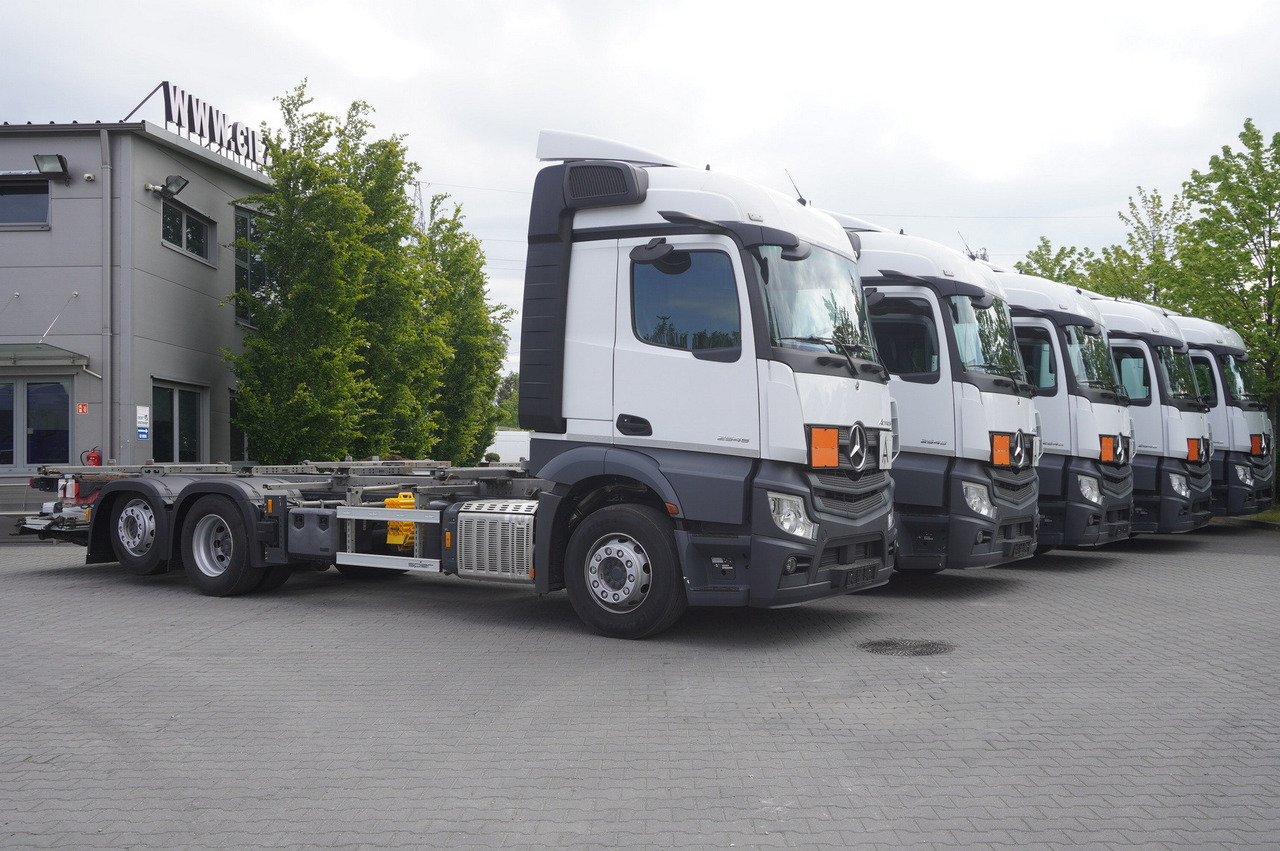 MERCEDES-BENZ Actros 2545 6×2 MP5 / ADR AT / 12 units - Konttialus/ Vaihtokuormatilat kuorma-auto: kuva MERCEDES-BENZ Actros 2545 6×2 MP5 / ADR AT / 12 units - Konttialus/ Vaihtokuormatilat kuorma-auto MERCEDES-BENZ Actros 2545 6×2 MP5 / ADR AT / 12 units - Konttialus/ Vaihtokuormatilat kuorma-auto: kuva MERCEDES-BENZ Actros 2545 6×2 MP5 / ADR AT / 12 units - Konttialus/ Vaihtokuormatilat kuorma-auto