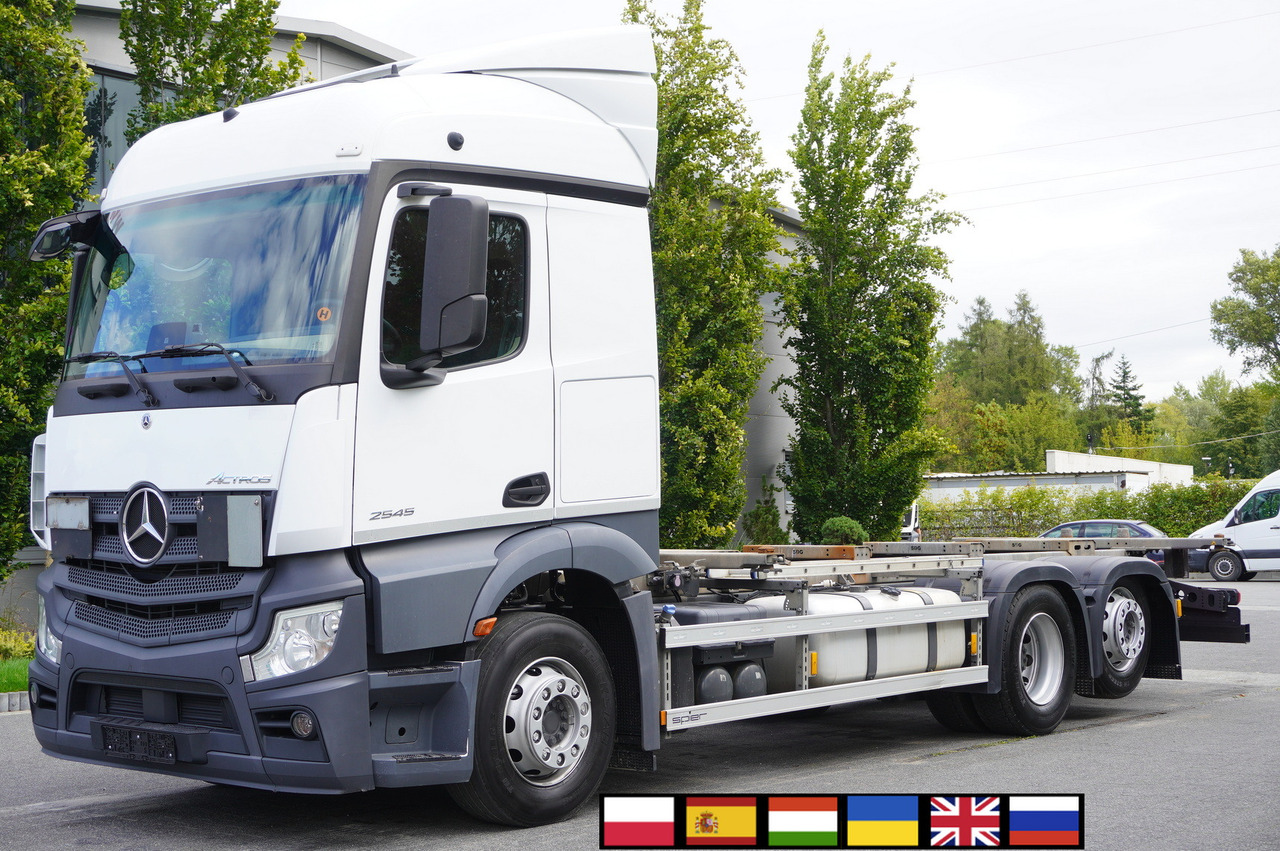 MERCEDES-BENZ Actros 2545 6×2 MP5 / Full ADR / 2 units - Konttialus/ Vaihtokuormatilat kuorma-auto: kuva MERCEDES-BENZ Actros 2545 6×2 MP5 / Full ADR / 2 units - Konttialus/ Vaihtokuormatilat kuorma-auto MERCEDES-BENZ Actros 2545 6×2 MP5 / Full ADR / 2 units - Konttialus/ Vaihtokuormatilat kuorma-auto: kuva MERCEDES-BENZ Actros 2545 6×2 MP5 / Full ADR / 2 units - Konttialus/ Vaihtokuormatilat kuorma-auto
