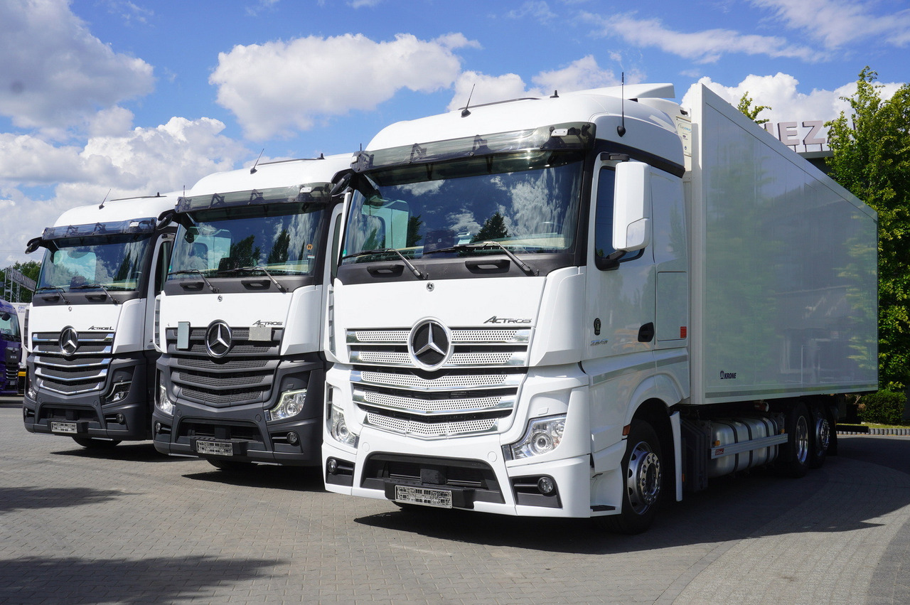 MERCEDES-BENZ Actros 2545 / Lamberet refrigerator / 2022 / 3 units - Refrigeraattori kuorma-auto: kuva MERCEDES-BENZ Actros 2545 / Lamberet refrigerator / 2022 / 3 units - Refrigeraattori kuorma-auto MERCEDES-BENZ Actros 2545 / Lamberet refrigerator / 2022 / 3 units - Refrigeraattori kuorma-auto: kuva MERCEDES-BENZ Actros 2545 / Lamberet refrigerator / 2022 / 3 units - Refrigeraattori kuorma-auto