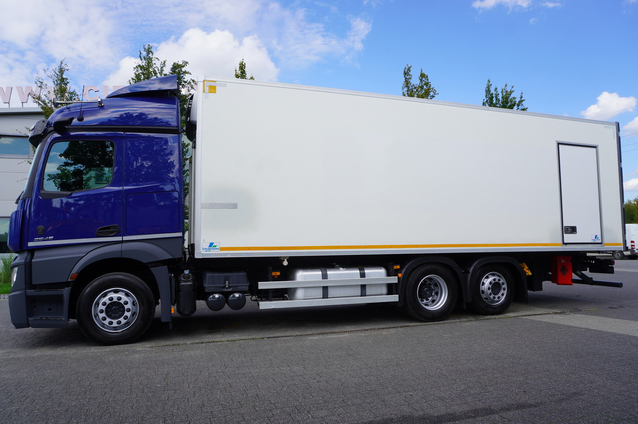 MERCEDES-BENZ Actros 2546 / Lecapitaine refrigerator 20 EPAL / Multitemperature / Carrier Supra 1150 MT - Refrigeraattori kuorma-auto: kuva MERCEDES-BENZ Actros 2546 / Lecapitaine refrigerator 20 EPAL / Multitemperature / Carrier Supra 1150 MT - Refrigeraattori kuorma-auto MERCEDES-BENZ Actros 2546 / Lecapitaine refrigerator 20 EPAL / Multitemperature / Carrier Supra 1150 MT - Refrigeraattori kuorma-auto: kuva MERCEDES-BENZ Actros 2546 / Lecapitaine refrigerator 20 EPAL / Multitemperature / Carrier Supra 1150 MT - Refrigeraattori kuorma-auto