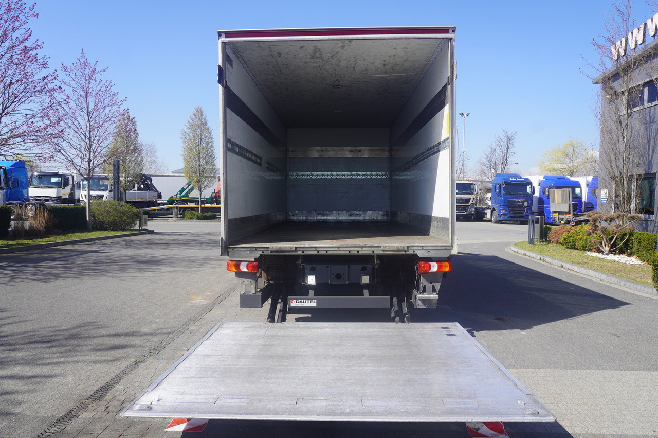 MERCEDES-BENZ Atego 818 / Box superstructure / DAUTEL tailgate 1.5 T - Umpikori kuorma-auto: kuva MERCEDES-BENZ Atego 818 / Box superstructure / DAUTEL tailgate 1.5 T - Umpikori kuorma-auto MERCEDES-BENZ Atego 818 / Box superstructure / DAUTEL tailgate 1.5 T - Umpikori kuorma-auto: kuva MERCEDES-BENZ Atego 818 / Box superstructure / DAUTEL tailgate 1.5 T - Umpikori kuorma-auto