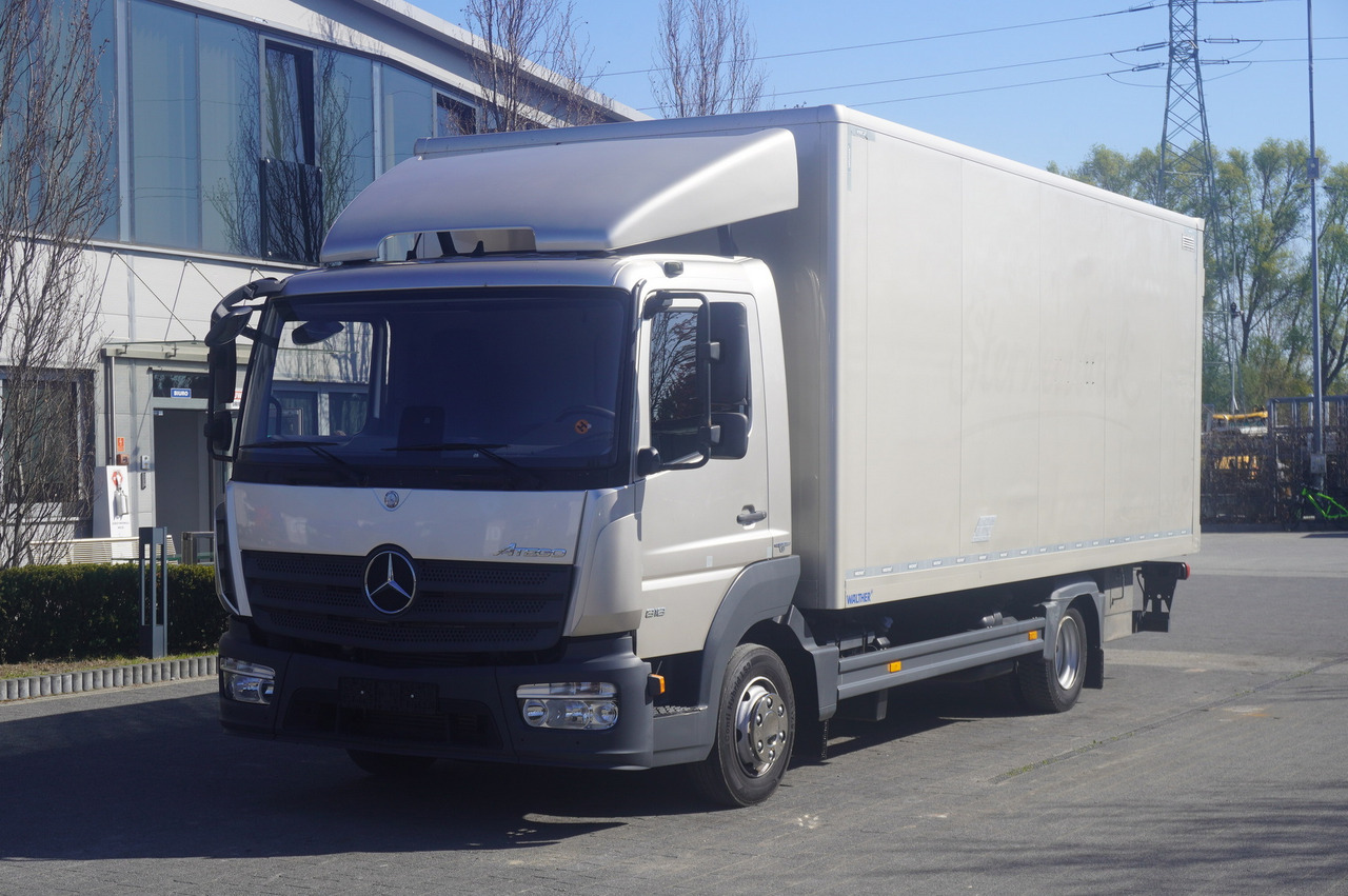 MERCEDES-BENZ Atego 818 / Box superstructure / DAUTEL tailgate 1.5T - Umpikori kuorma-auto: kuva MERCEDES-BENZ Atego 818 / Box superstructure / DAUTEL tailgate 1.5T - Umpikori kuorma-auto MERCEDES-BENZ Atego 818 / Box superstructure / DAUTEL tailgate 1.5T - Umpikori kuorma-auto: kuva MERCEDES-BENZ Atego 818 / Box superstructure / DAUTEL tailgate 1.5T - Umpikori kuorma-auto