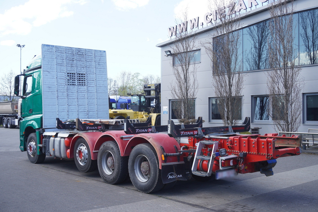 Mercedes-Benz Arocs 3563 8 × 4 / 630 HP / steered axle / Logging superstructure - Puuauto: kuva Mercedes-Benz Arocs 3563 8 × 4 / 630 HP / steered axle / Logging superstructure - Puuauto Mercedes-Benz Arocs 3563 8 × 4 / 630 HP / steered axle / Logging superstructure - Puuauto: kuva Mercedes-Benz Arocs 3563 8 × 4 / 630 HP / steered axle / Logging superstructure - Puuauto
