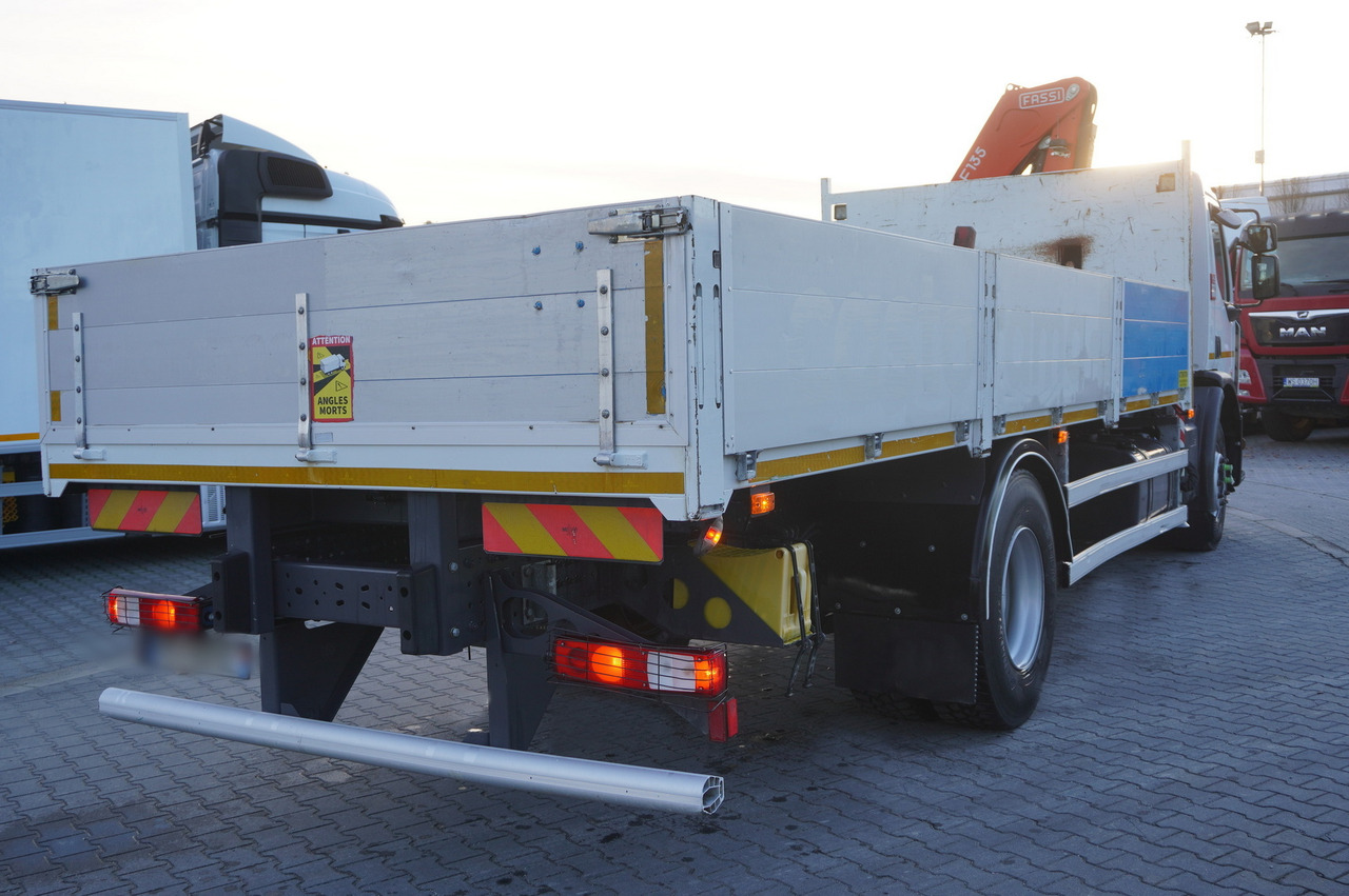 RENAULT C280 DTI 8 / FASSI crane 5.6 T / range 8 m / Flatbed 15 EPAL - Lava-kuorma-auto, Nosturiauto: kuva RENAULT C280 DTI 8 / FASSI crane 5.6 T / range 8 m / Flatbed 15 EPAL - Lava-kuorma-auto, Nosturiauto RENAULT C280 DTI 8 / FASSI crane 5.6 T / range 8 m / Flatbed 15 EPAL - Lava-kuorma-auto, Nosturiauto: kuva RENAULT C280 DTI 8 / FASSI crane 5.6 T / range 8 m / Flatbed 15 EPAL - Lava-kuorma-auto, Nosturiauto