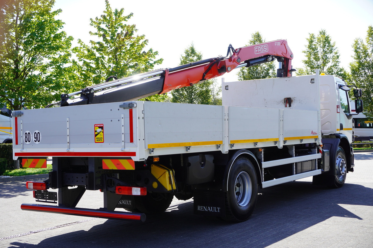 RENAULT C280 DTI 8 / FASSI crane 5.6 T / range 8 m / Flatbed 15 EPAL - Lava-kuorma-auto, Nosturiauto: kuva RENAULT C280 DTI 8 / FASSI crane 5.6 T / range 8 m / Flatbed 15 EPAL - Lava-kuorma-auto, Nosturiauto RENAULT C280 DTI 8 / FASSI crane 5.6 T / range 8 m / Flatbed 15 EPAL - Lava-kuorma-auto, Nosturiauto: kuva RENAULT C280 DTI 8 / FASSI crane 5.6 T / range 8 m / Flatbed 15 EPAL - Lava-kuorma-auto, Nosturiauto