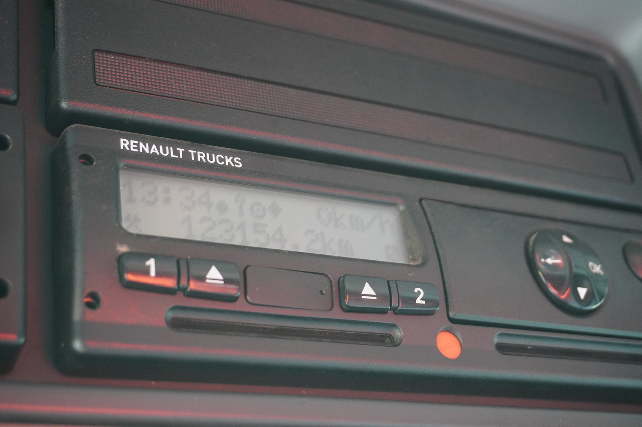 RENAULT K380 6×4 / FASSI F175 crane 7.85 t / 120 thousand km! / 2-sided tipper - Nosturiauto: kuva RENAULT K380 6×4 / FASSI F175 crane 7.85 t / 120 thousand km! / 2-sided tipper - Nosturiauto RENAULT K380 6×4 / FASSI F175 crane 7.85 t / 120 thousand km! / 2-sided tipper - Nosturiauto: kuva RENAULT K380 6×4 / FASSI F175 crane 7.85 t / 120 thousand km! / 2-sided tipper - Nosturiauto