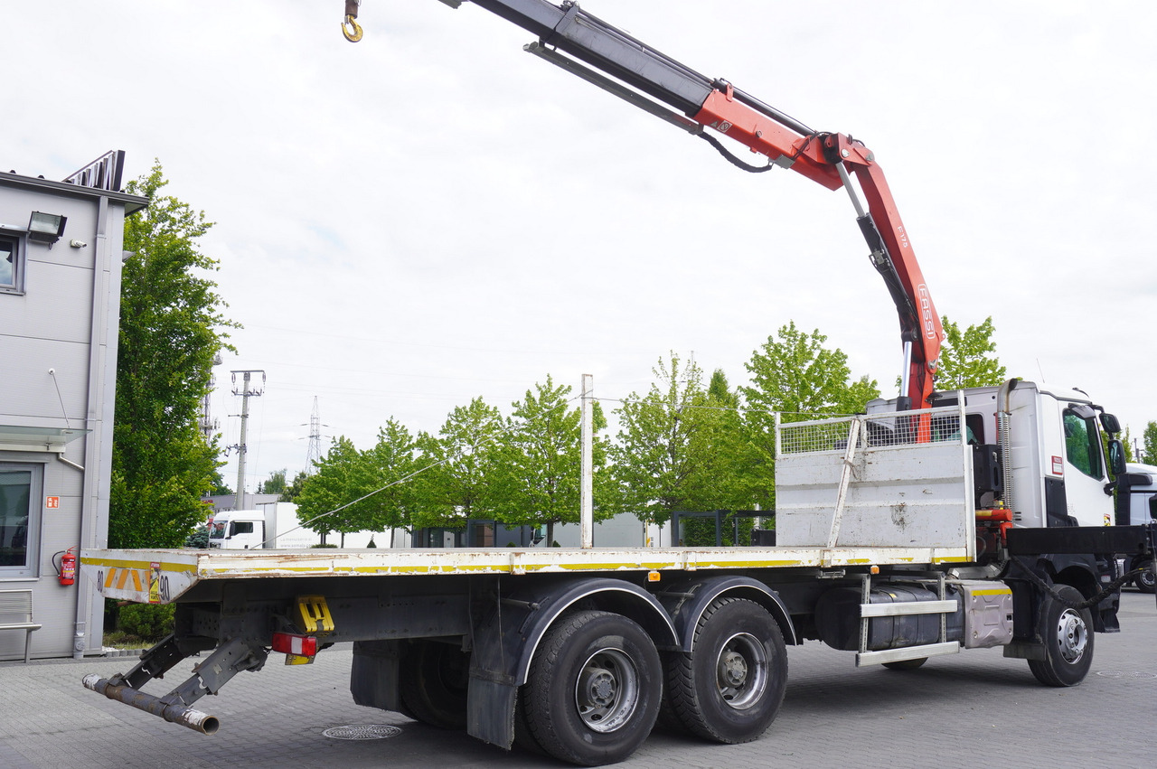 Lava-kuorma-auto, Nosturiauto RENAULT K380 6x4 / FASSI F175 crane 7.85 t / 120 thousand km: kuva Lava-kuorma-auto, Nosturiauto RENAULT K380 6x4 / FASSI F175 crane 7.85 t / 120 thousand km