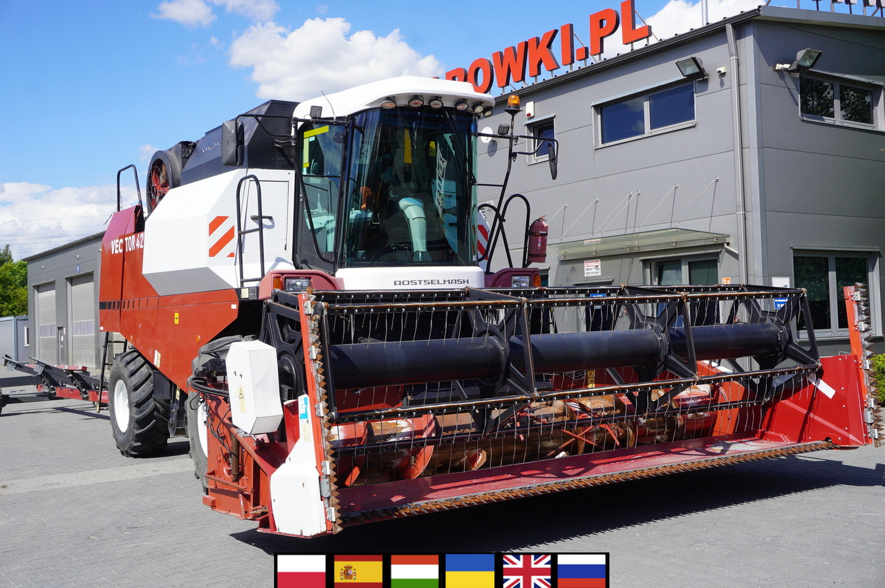 ROSTSELMASH VECTOR 425 RSM-101 grain harvester + Header 5 m + rapeseed harvesting extension / 2300 MTH - Leikkuupuimuri: kuva ROSTSELMASH VECTOR 425 RSM-101 grain harvester + Header 5 m + rapeseed harvesting extension / 2300 MTH - Leikkuupuimuri ROSTSELMASH VECTOR 425 RSM-101 grain harvester + Header 5 m + rapeseed harvesting extension / 2300 MTH - Leikkuupuimuri: kuva ROSTSELMASH VECTOR 425 RSM-101 grain harvester + Header 5 m + rapeseed harvesting extension / 2300 MTH - Leikkuupuimuri