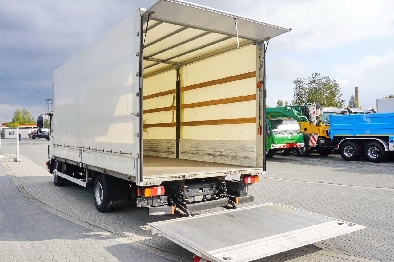 SAXAS Container body + lift Dhollandia 1000 kg - Vaihtokori - umpikori: kuva SAXAS Container body + lift Dhollandia 1000 kg - Vaihtokori - umpikori SAXAS Container body + lift Dhollandia 1000 kg - Vaihtokori - umpikori: kuva SAXAS Container body + lift Dhollandia 1000 kg - Vaihtokori - umpikori