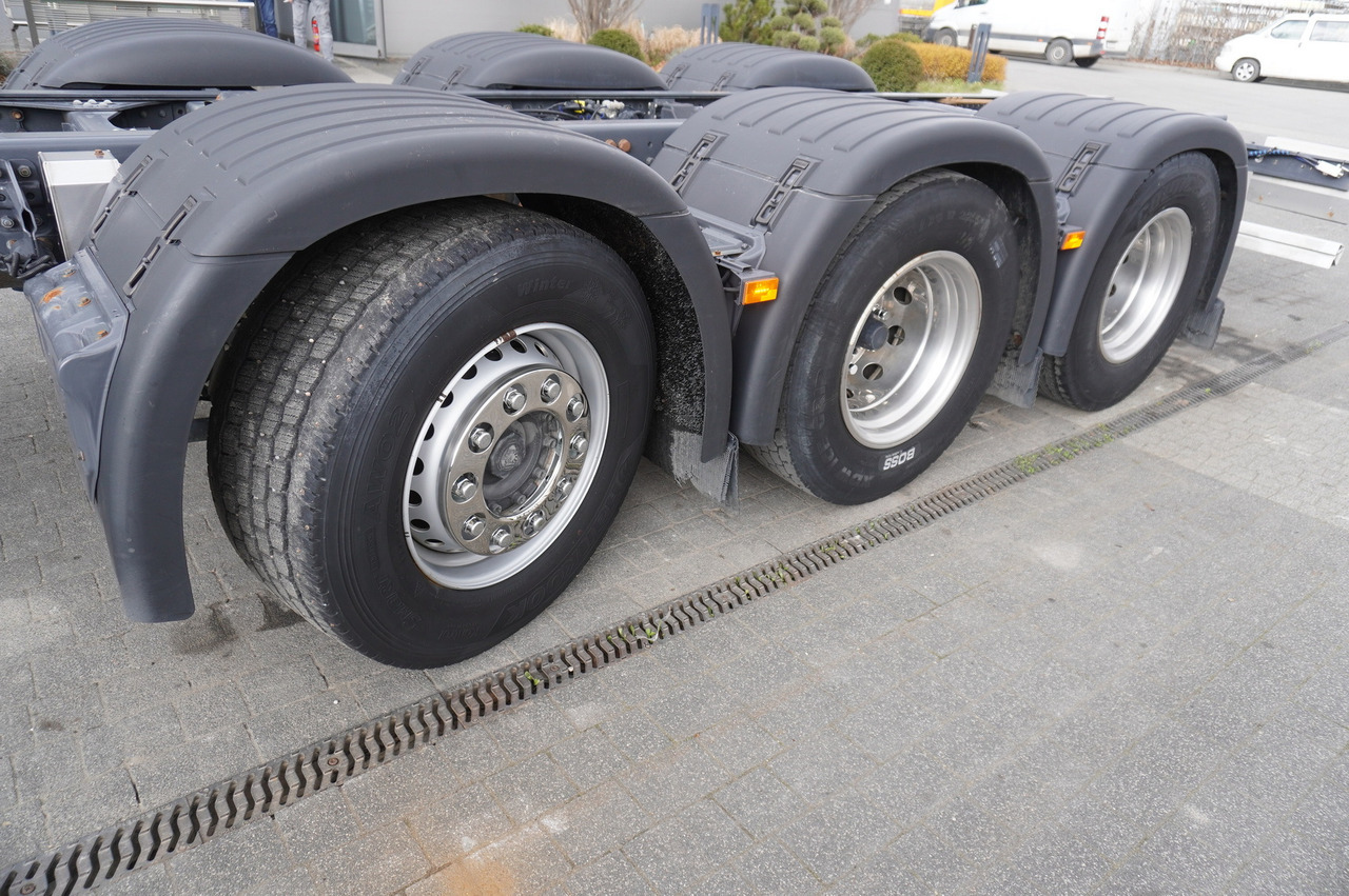 SCANIA G500 8x2 / 2nd axis steered / Chassis 8.35 m / 2021 - Nosturiauto: kuva SCANIA G500 8x2 / 2nd axis steered / Chassis 8.35 m / 2021 - Nosturiauto SCANIA G500 8x2 / 2nd axis steered / Chassis 8.35 m / 2021 - Nosturiauto: kuva SCANIA G500 8x2 / 2nd axis steered / Chassis 8.35 m / 2021 - Nosturiauto