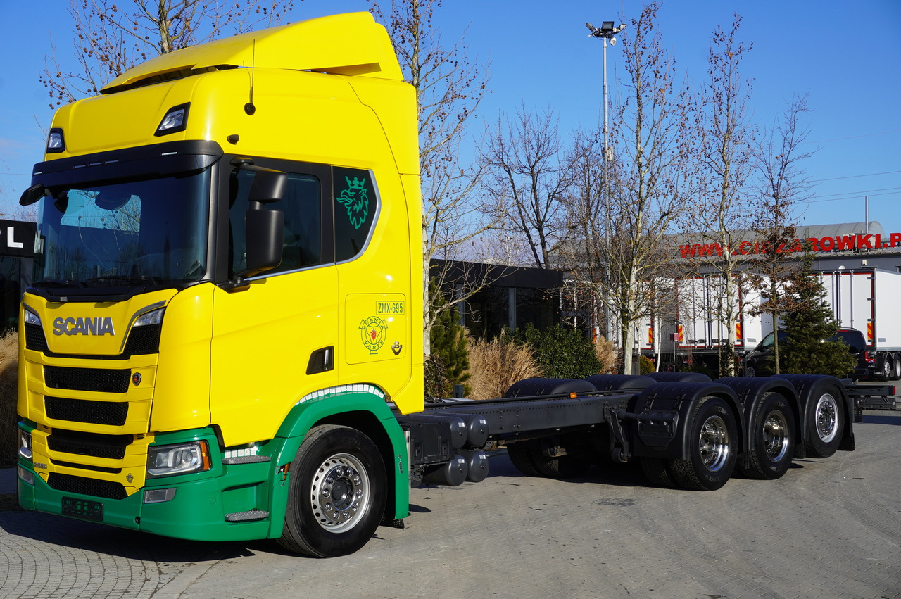 SCANIA R650 V8 8x4/4 E6 / 2020 / Frame 9.7 m - Kuorma-auto alusta: kuva SCANIA R650 V8 8x4/4 E6 / 2020 / Frame 9.7 m - Kuorma-auto alusta SCANIA R650 V8 8x4/4 E6 / 2020 / Frame 9.7 m - Kuorma-auto alusta: kuva SCANIA R650 V8 8x4/4 E6 / 2020 / Frame 9.7 m - Kuorma-auto alusta