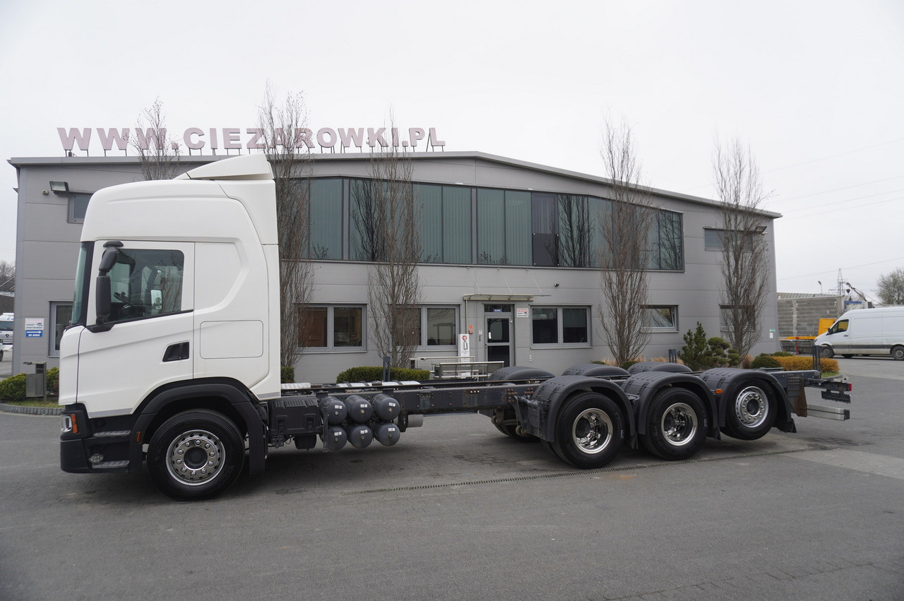Scania G540 8x4 / Chassis 8.7 m / Steered axle / 2021 - Kuorma-auto alusta: kuva Scania G540 8x4 / Chassis 8.7 m / Steered axle / 2021 - Kuorma-auto alusta Scania G540 8x4 / Chassis 8.7 m / Steered axle / 2021 - Kuorma-auto alusta: kuva Scania G540 8x4 / Chassis 8.7 m / Steered axle / 2021 - Kuorma-auto alusta
