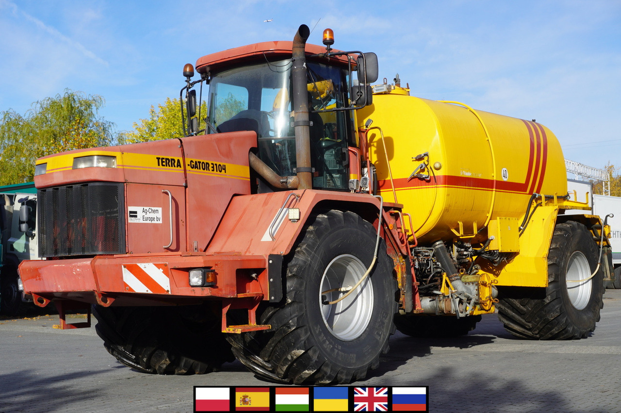 TERRA-GATOR TG 3104 Self-propelled liquid manure spreader - Kuivalannan levitin: kuva TERRA-GATOR TG 3104 Self-propelled liquid manure spreader - Kuivalannan levitin TERRA-GATOR TG 3104 Self-propelled liquid manure spreader - Kuivalannan levitin: kuva TERRA-GATOR TG 3104 Self-propelled liquid manure spreader - Kuivalannan levitin