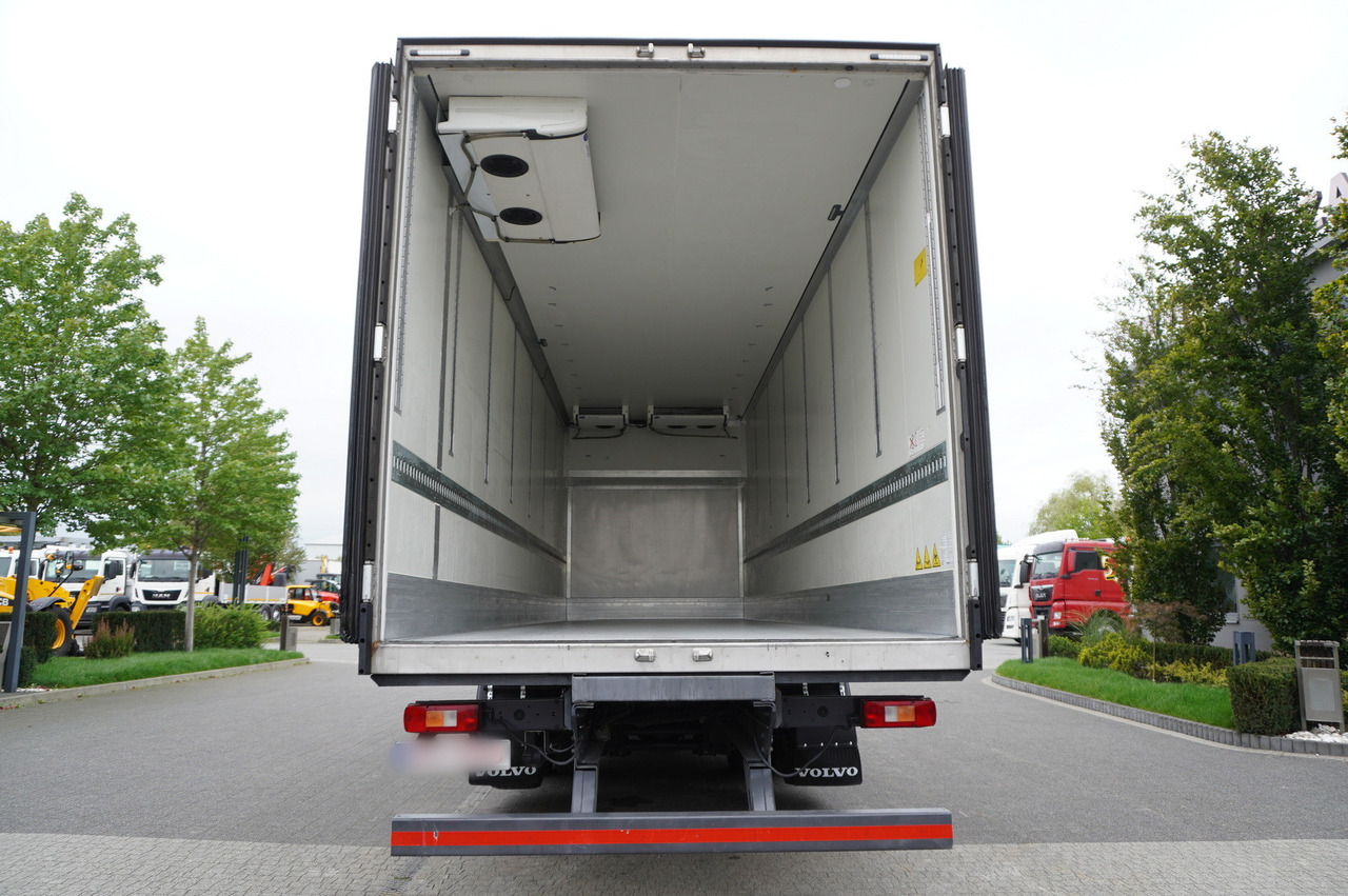 VOLVO FH 460 / Krone refrigerator 23 EPAL! / Carrier Supra 1250 MT Silent / Multitemperature / Steered axle - Refrigeraattori kuorma-auto: kuva VOLVO FH 460 / Krone refrigerator 23 EPAL! / Carrier Supra 1250 MT Silent / Multitemperature / Steered axle - Refrigeraattori kuorma-auto VOLVO FH 460 / Krone refrigerator 23 EPAL! / Carrier Supra 1250 MT Silent / Multitemperature / Steered axle - Refrigeraattori kuorma-auto: kuva VOLVO FH 460 / Krone refrigerator 23 EPAL! / Carrier Supra 1250 MT Silent / Multitemperature / Steered axle - Refrigeraattori kuorma-auto
