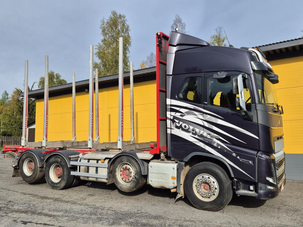 VOLVO FH 750 8x4 / 2 lifted axles / timber truck - Puuauto: kuva VOLVO FH 750 8x4 / 2 lifted axles / timber truck - Puuauto VOLVO FH 750 8x4 / 2 lifted axles / timber truck - Puuauto: kuva VOLVO FH 750 8x4 / 2 lifted axles / timber truck - Puuauto