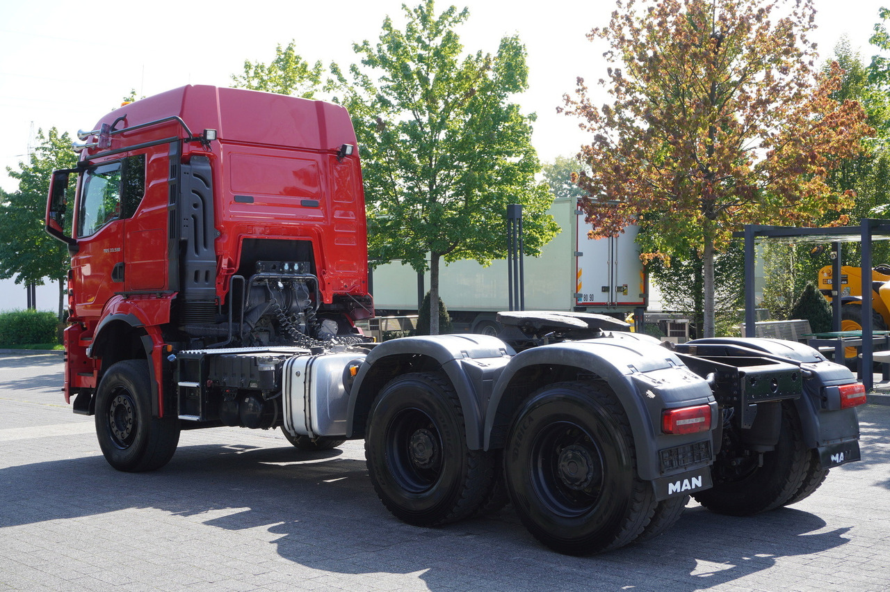 MAN TGS 33.510 tractor unit / 6x4 / Sleeper cab - Vetopöytäauto: kuva MAN TGS 33.510 tractor unit / 6x4 / Sleeper cab - Vetopöytäauto MAN TGS 33.510 tractor unit / 6x4 / Sleeper cab - Vetopöytäauto: kuva MAN TGS 33.510 tractor unit / 6x4 / Sleeper cab - Vetopöytäauto