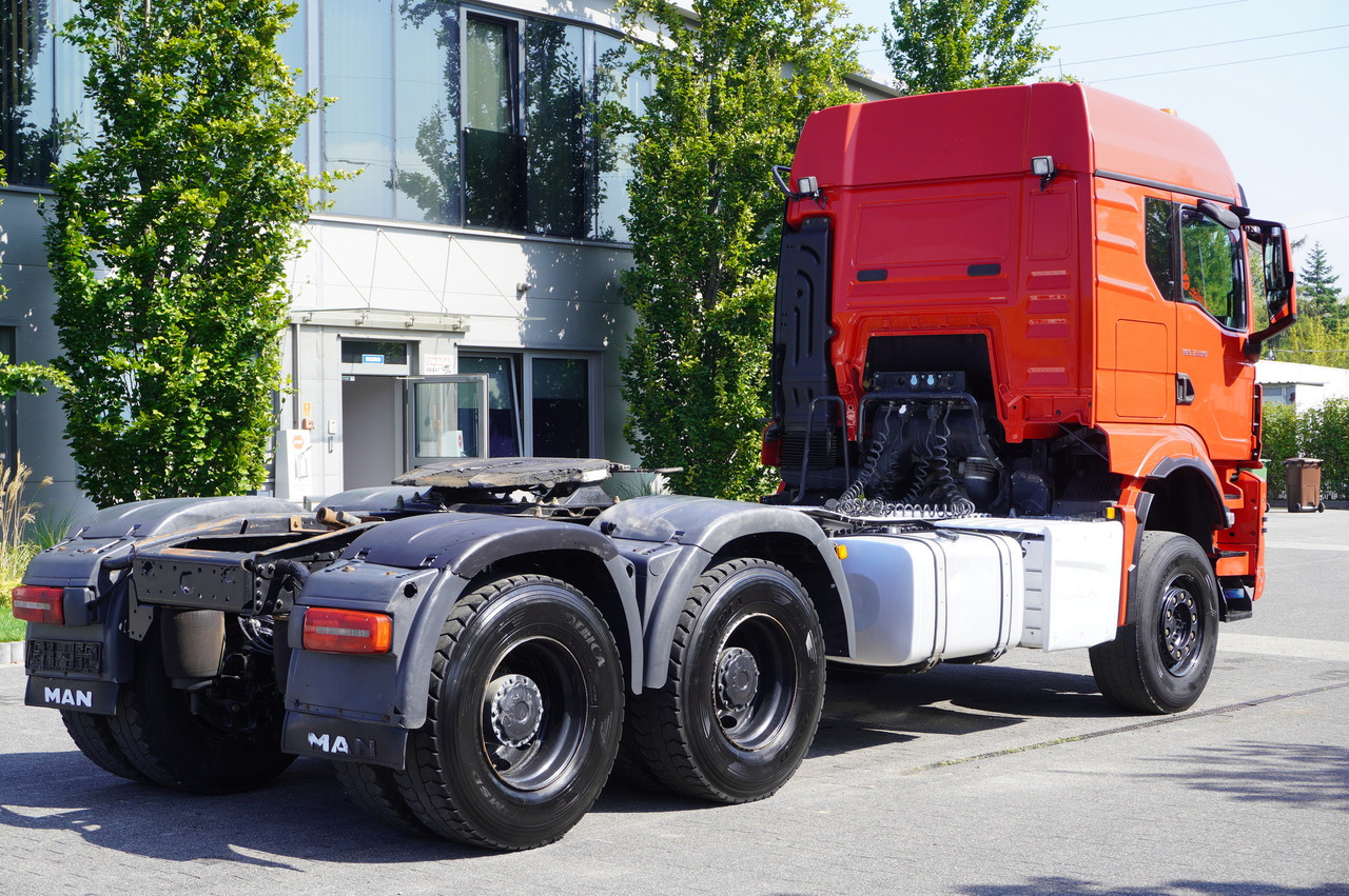 MAN TGS 33.510 tractor unit / 6x4 / Sleeper cab - Vetopöytäauto: kuva MAN TGS 33.510 tractor unit / 6x4 / Sleeper cab - Vetopöytäauto MAN TGS 33.510 tractor unit / 6x4 / Sleeper cab - Vetopöytäauto: kuva MAN TGS 33.510 tractor unit / 6x4 / Sleeper cab - Vetopöytäauto