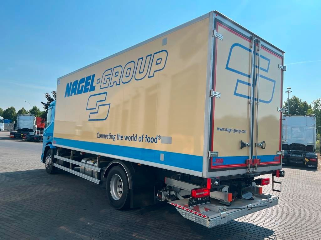 DAF XD 370 FA, Thermo King, ATP, SOFORT LIEFERBAR - Refrigeraattori kuorma-auto: kuva DAF XD 370 FA, Thermo King, ATP, SOFORT LIEFERBAR - Refrigeraattori kuorma-auto DAF XD 370 FA, Thermo King, ATP, SOFORT LIEFERBAR - Refrigeraattori kuorma-auto: kuva DAF XD 370 FA, Thermo King, ATP, SOFORT LIEFERBAR - Refrigeraattori kuorma-auto
