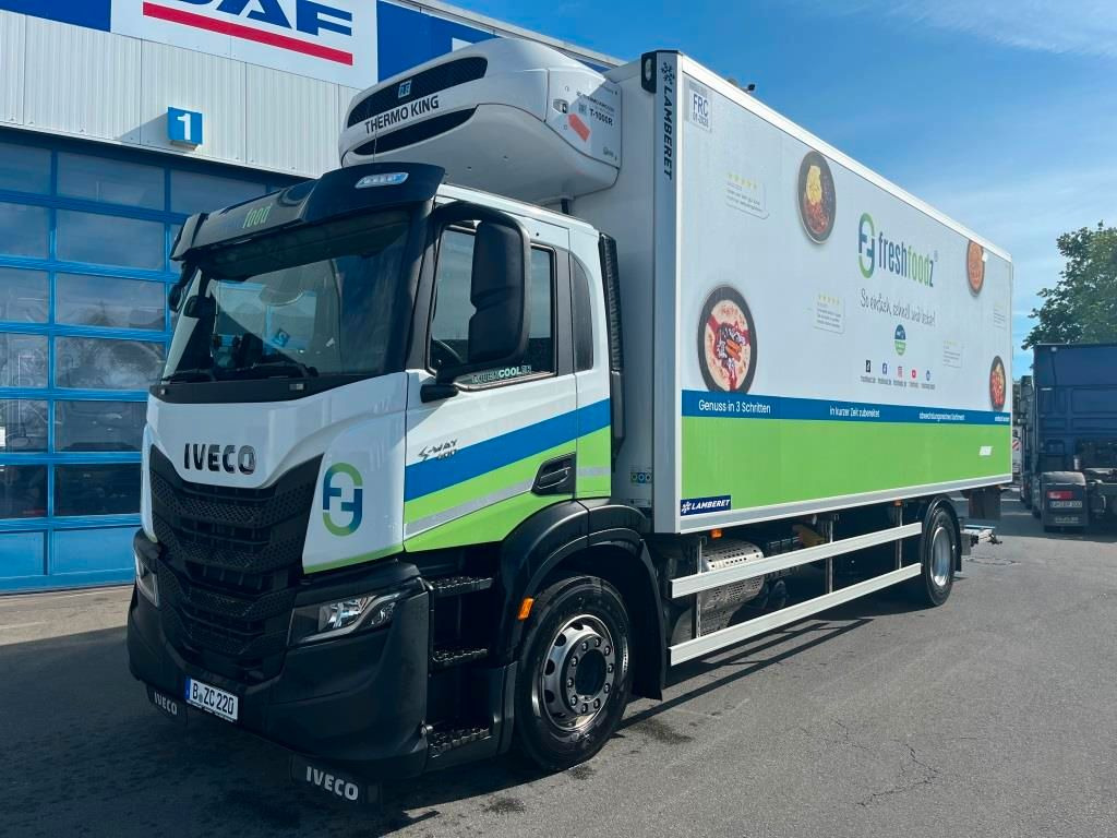 Iveco SWay 400 Lamberet Tiefkühlkoffer Thermo King LBW - Refrigeraattori kuorma-auto: kuva Iveco SWay 400 Lamberet Tiefkühlkoffer Thermo King LBW - Refrigeraattori kuorma-auto Iveco SWay 400 Lamberet Tiefkühlkoffer Thermo King LBW - Refrigeraattori kuorma-auto: kuva Iveco SWay 400 Lamberet Tiefkühlkoffer Thermo King LBW - Refrigeraattori kuorma-auto