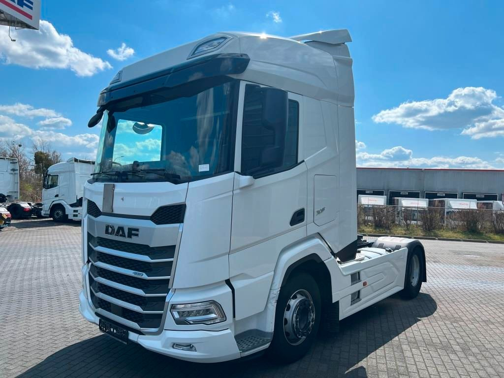 DAF XFn 480 FT Intarder 2xTank 1.105 L Vollspoiler - Vetopöytäauto: kuva DAF XFn 480 FT Intarder 2xTank 1.105 L Vollspoiler - Vetopöytäauto DAF XFn 480 FT Intarder 2xTank 1.105 L Vollspoiler - Vetopöytäauto: kuva DAF XFn 480 FT Intarder 2xTank 1.105 L Vollspoiler - Vetopöytäauto