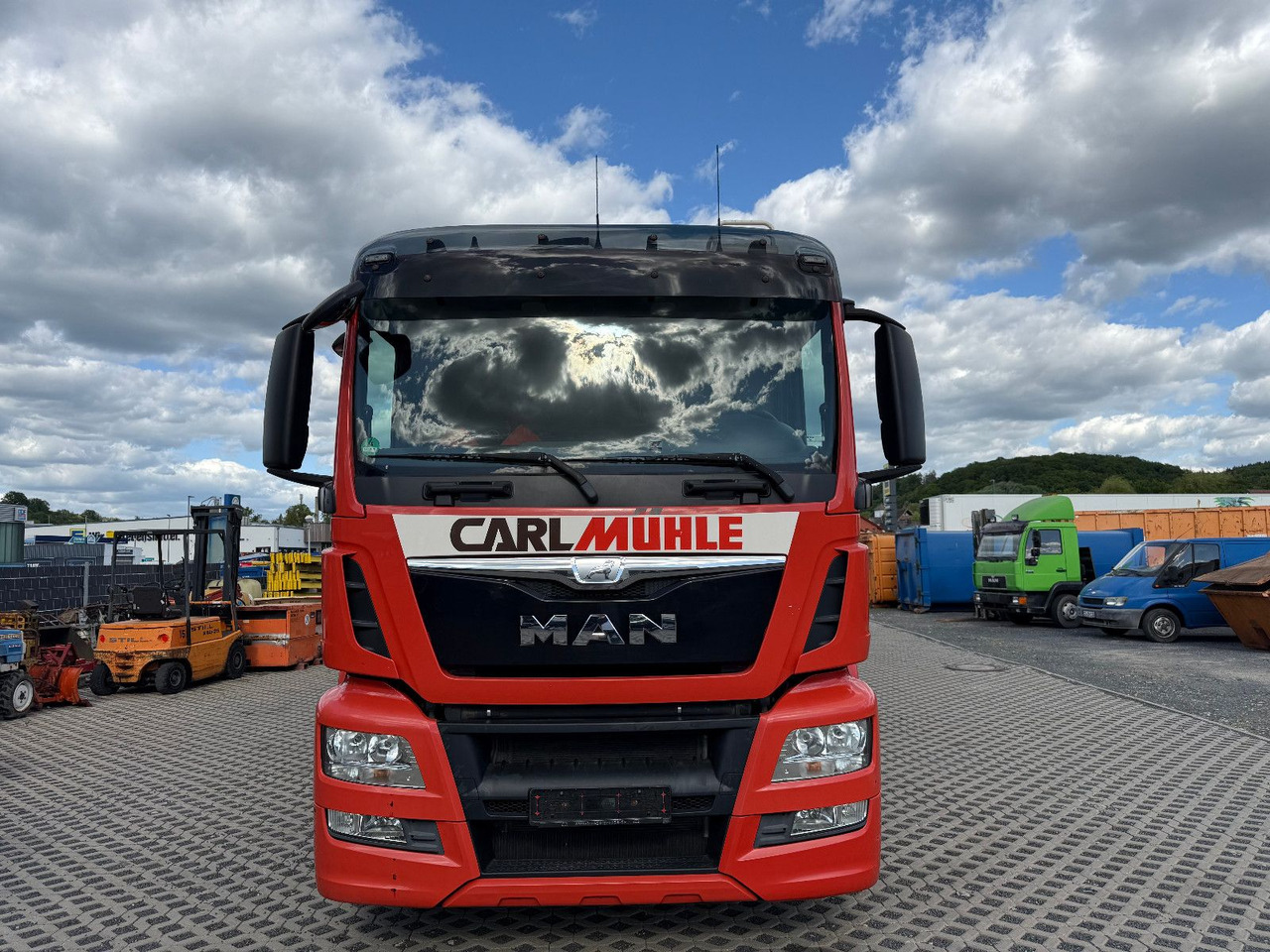 MAN TGS 26,440 Silo 31m³ Getreide Staub Rieselgüter - Puhtaanpitoauto: kuva MAN TGS 26,440 Silo 31m³ Getreide Staub Rieselgüter - Puhtaanpitoauto MAN TGS 26,440 Silo 31m³ Getreide Staub Rieselgüter - Puhtaanpitoauto: kuva MAN TGS 26,440 Silo 31m³ Getreide Staub Rieselgüter - Puhtaanpitoauto