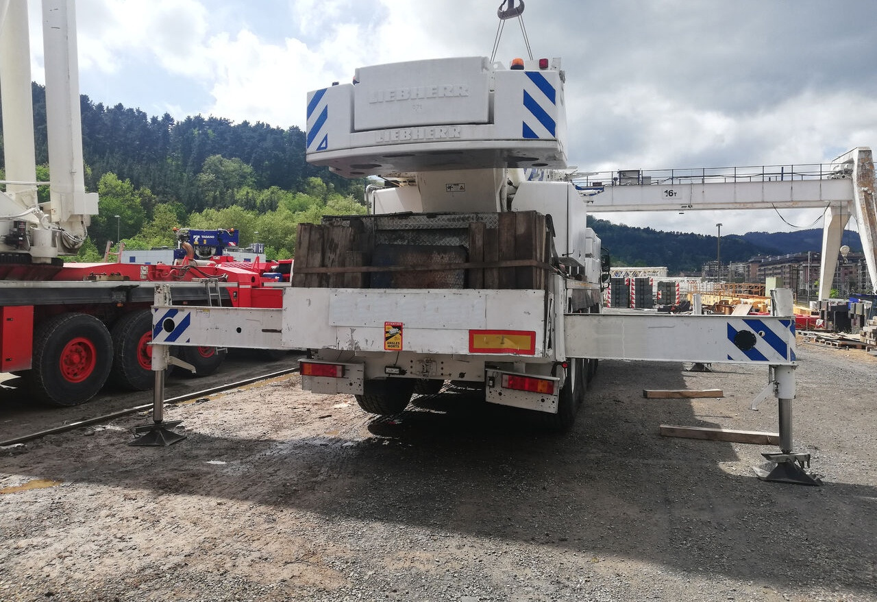 Ajoneuvonosturi Liebherr LTM 1070 4.2: kuva Ajoneuvonosturi Liebherr LTM 1070 4.2