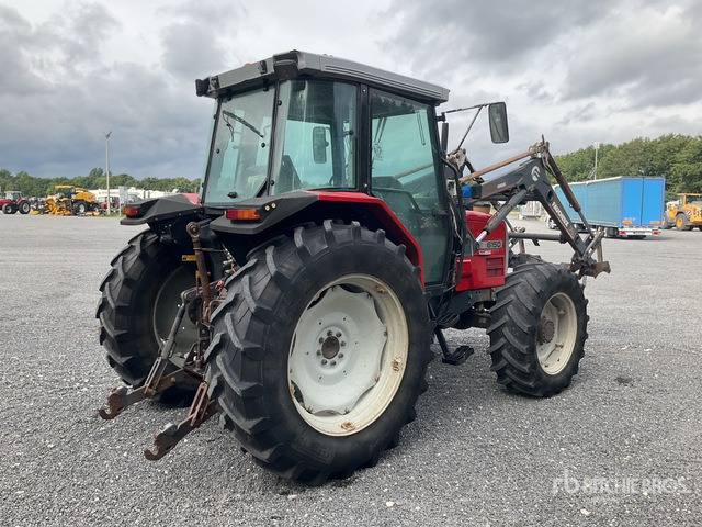 1997 Massey Ferguson 6150 4WD Tractor - Traktori: kuva 1997 Massey Ferguson 6150 4WD Tractor - Traktori 1997 Massey Ferguson 6150 4WD Tractor - Traktori: kuva 1997 Massey Ferguson 6150 4WD Tractor - Traktori