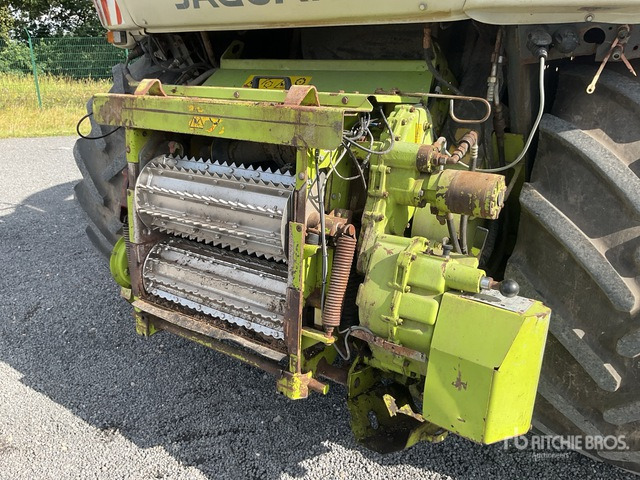 2003 Claas Jaguar 870 4WD Forage Harvester - Itsekulkeva silppuri: kuva 2003 Claas Jaguar 870 4WD Forage Harvester - Itsekulkeva silppuri 2003 Claas Jaguar 870 4WD Forage Harvester - Itsekulkeva silppuri: kuva 2003 Claas Jaguar 870 4WD Forage Harvester - Itsekulkeva silppuri