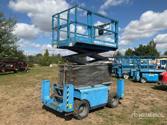 2007 Genie GS2668RT 4x4 Diesel Scissor Lift - Saksilava: kuva 2007 Genie GS2668RT 4x4 Diesel Scissor Lift - Saksilava 2007 Genie GS2668RT 4x4 Diesel Scissor Lift - Saksilava: kuva 2007 Genie GS2668RT 4x4 Diesel Scissor Lift - Saksilava