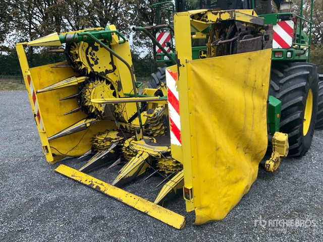 2009 John Deere 7350i ProDrive 4WD Forage Harvester - Itsekulkeva silppuri: kuva 2009 John Deere 7350i ProDrive 4WD Forage Harvester - Itsekulkeva silppuri 2009 John Deere 7350i ProDrive 4WD Forage Harvester - Itsekulkeva silppuri: kuva 2009 John Deere 7350i ProDrive 4WD Forage Harvester - Itsekulkeva silppuri