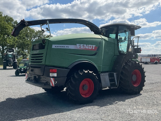 2013 Fendt Katana 65 4WD Forage Harvester - Itsekulkeva silppuri: kuva 2013 Fendt Katana 65 4WD Forage Harvester - Itsekulkeva silppuri 2013 Fendt Katana 65 4WD Forage Harvester - Itsekulkeva silppuri: kuva 2013 Fendt Katana 65 4WD Forage Harvester - Itsekulkeva silppuri