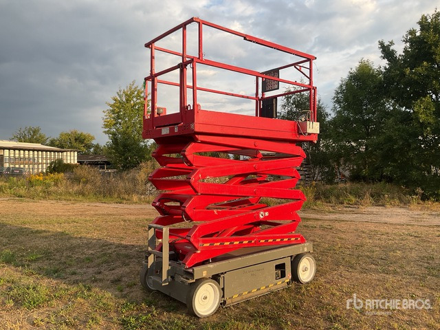 2014 Skyjack SJIII 4632 Electric Scissor Lift - Saksilava: kuva 2014 Skyjack SJIII 4632 Electric Scissor Lift - Saksilava 2014 Skyjack SJIII 4632 Electric Scissor Lift - Saksilava: kuva 2014 Skyjack SJIII 4632 Electric Scissor Lift - Saksilava