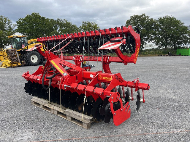 2024 Ziegler Disc Master Pro 3501 (Unused) Disc Harrow - Lautasäes: kuva 2024 Ziegler Disc Master Pro 3501 (Unused) Disc Harrow - Lautasäes 2024 Ziegler Disc Master Pro 3501 (Unused) Disc Harrow - Lautasäes: kuva 2024 Ziegler Disc Master Pro 3501 (Unused) Disc Harrow - Lautasäes